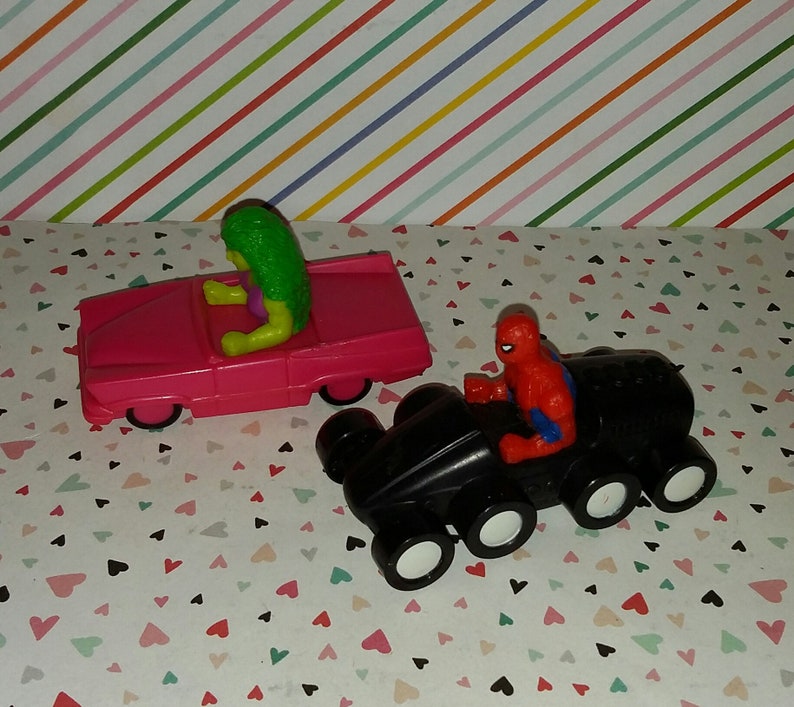 Vintage 1990s Marvel She Hulk and Spiderman Figures in Cars