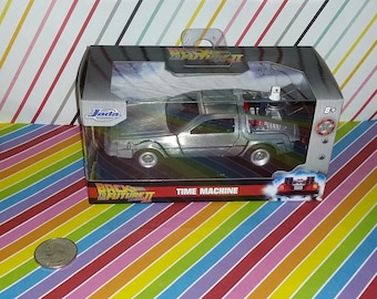 Back To The Future 1:32 Scale Delorean Time Machine (Very Detailed)