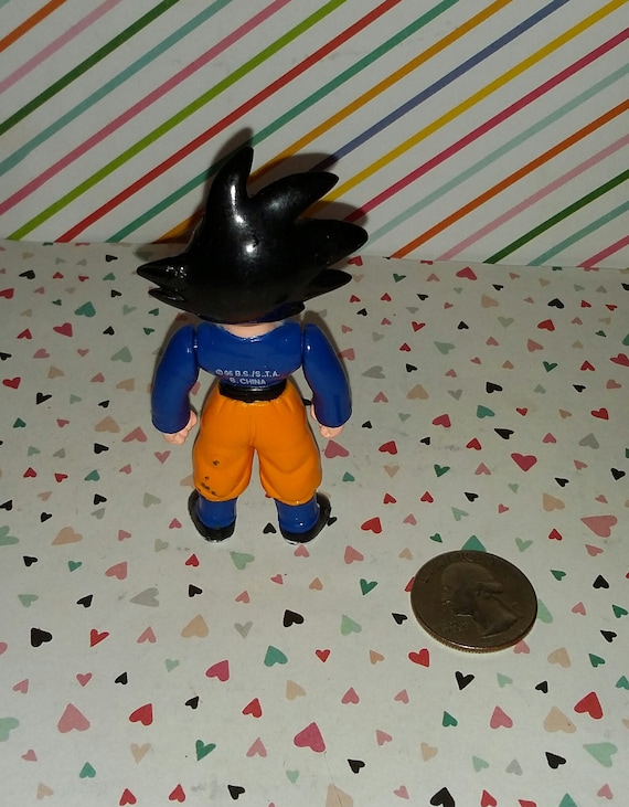 8 DRAGON BALL Z BACKPACK HANGERS /& ORIGINAL MINI FIGURES LOT OF SEALED NEW