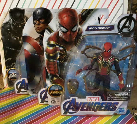 Hasbro Marvel Supersized Hero - Action Figure Black Panther 22,5 Cm - Braccia E Testa Mobili Con Accessorio