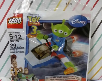 Lego Toy Story 3 Space Alien Promo Poly Bag Mini Figure 30070