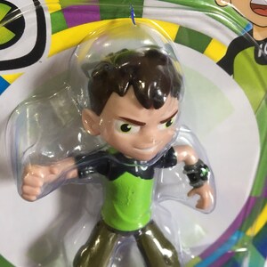 Cartoon Network 5" Ben 10 Carded Set of 3 Figures, Tennyson, Heatblast, Diamondhead image 8