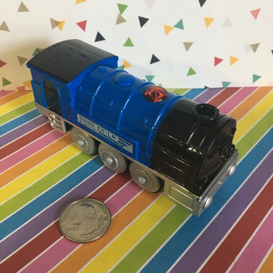 toys r us train car
