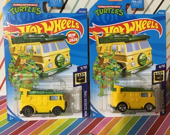 Mattel Hot Wheels Teenage Mutant Ninja Turtles Carded Party Wagon