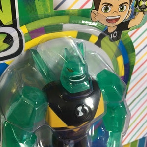 Cartoon Network 5" Ben 10 Carded Set of 3 Figures, Tennyson, Heatblast, Diamondhead image 7