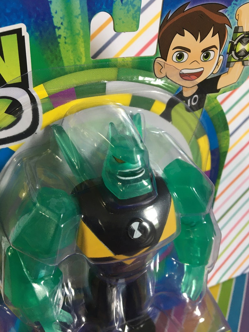 Cartoon Network 5" Ben 10 Carded Set of 3 Figures, Tennyson, Heatblast, Diamondhead image 7