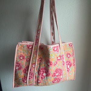 Pink or Blue Floral Quilted Tote Bag – Soft Cotton, Lightweight Everyday Bag, Stylish Quilted Purse, Travel Shopper, Gift for Her