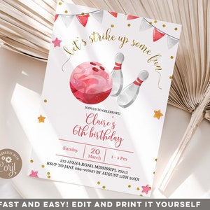 Puede incluir: Una invitaci&oacute;n de cumplea&ntilde;os de tem&aacute;tica de bolos rosa y blanca con estrellas doradas y confeti. La invitaci&oacute;n dice "Let's strike up some fun" e incluye el texto "Join us to celebrate Claire's 6th birthday". La invitaci&oacute;n tambi&eacute;n incluye la fecha y la hora de la fiesta, as&iacute; como la direcci&oacute;n y la informaci&oacute;n de RSVP.