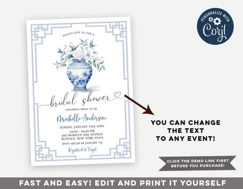 Puede incluir: Una invitaci&oacute;n de ducha nupcial azul y blanca con un jarr&oacute;n de flores y un dise&ntilde;o estampado azul y blanco. El texto de la invitaci&oacute;n dice "Por favor, &uacute;nase a nosotros para una ducha nupcial en honor a la futura novia Michelle Anderson".