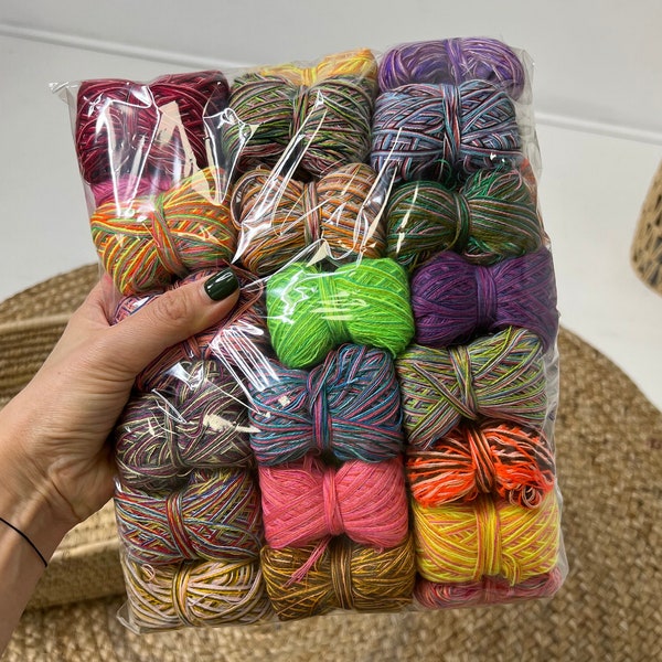 Mini écheveaux de fil pour l'artisanat coloré, fils de coton, fil de crochet, fil d'art multibrin pour les projets de ferraille.