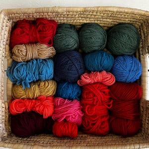 Geassorteerde DK-garenbundel: 14,11 oz Destash Lot voor breien en haken
