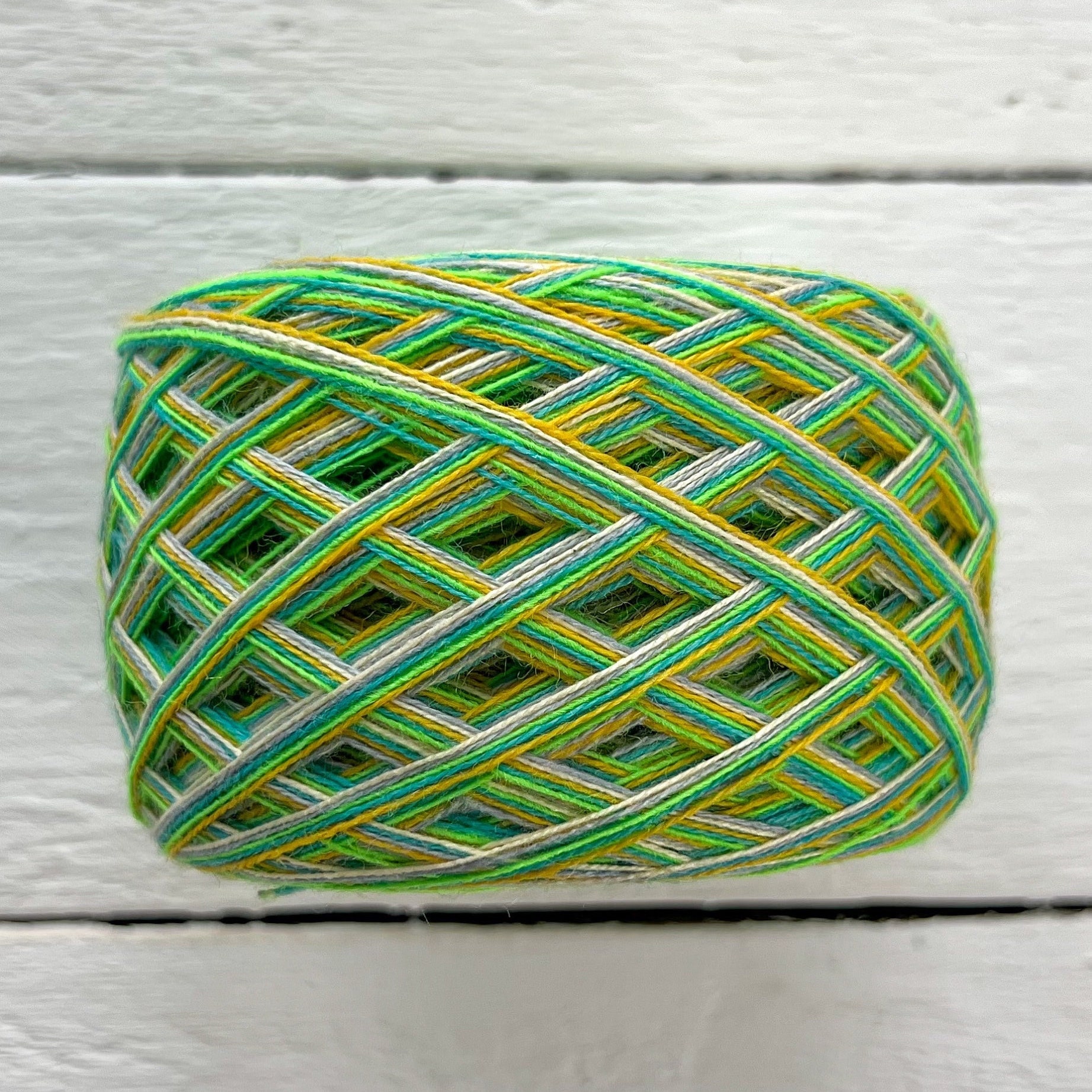 Green Yarn Cake, 100 Grams, Cotton Yarn for Knitting, Yarn for Crocheting,  Sock Yarn, DK Yarn, Bright Green Yarn, Handmade Yarn Cakes 