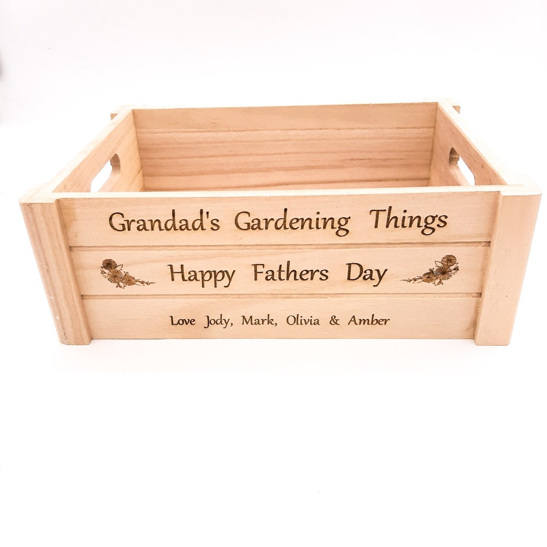 Personalised gardening crate, box. Gift for garden lovers. For garden, allotment, greenhouse to store seeds & tools. Grandma, grandad, mum image 3