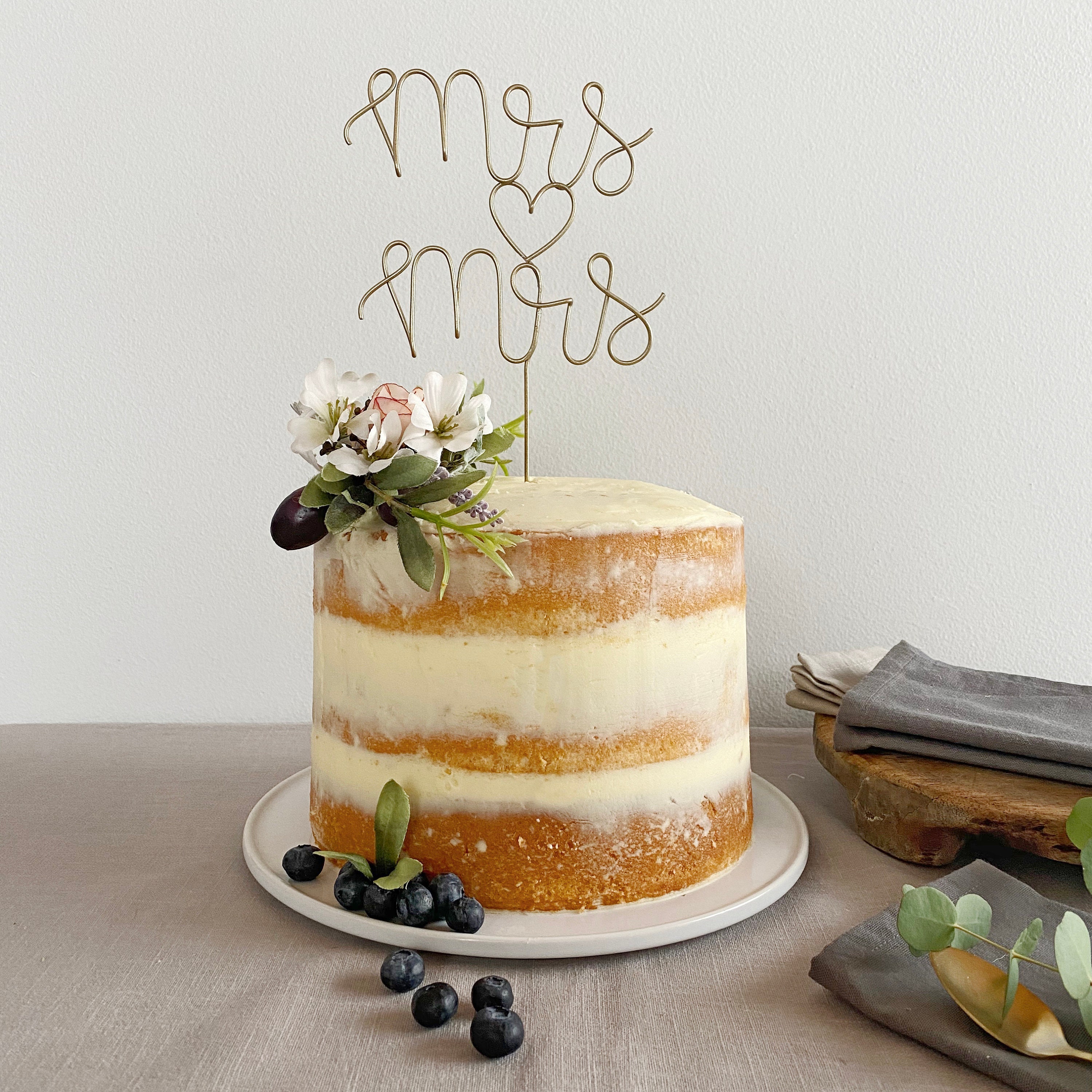 Mr and Mrs Cake Topper Wire Cake Topper Etsy