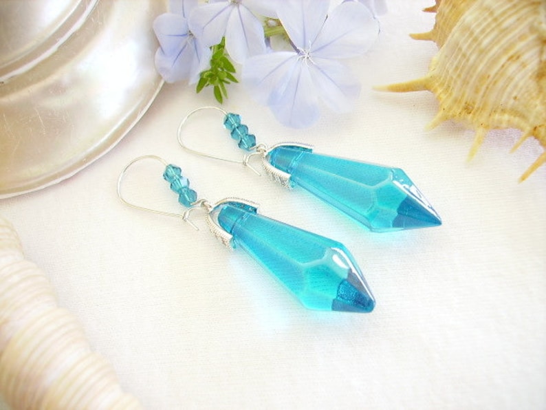women/'s fashion jewelry stud earring hooks Blue turquoise earrings bead dagger bead faceted bicones silver tied with cubic zirconia