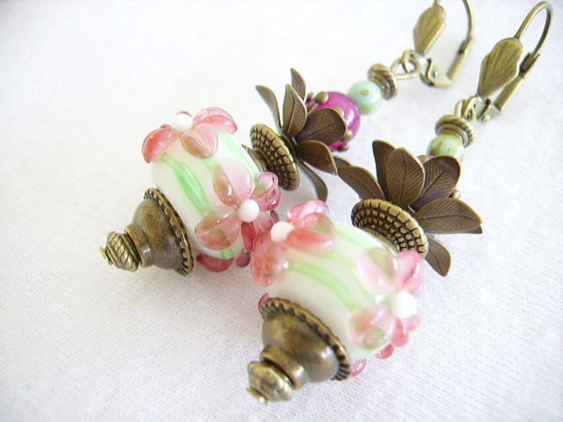 Plum glass Earrings creation lampwork Tibetan Cup Stud Earrings green round women/'s fashion jewelry brass White Pearl bead