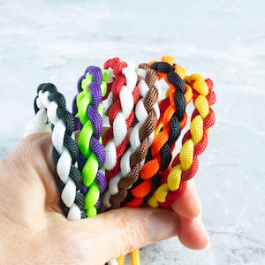 Custom Knotted Paracord Bracelet: Woven Rope, Sports Team Colors