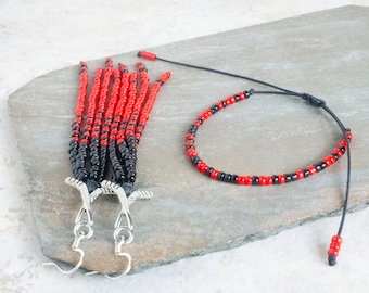 Custom Hockey Jewelry Gift - Personalized Gift for Mom - Beaded Bracelet and Earring Set - GiftSet