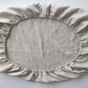 Lençol de linho para berço ou moisés. Lençol para berço com elástico, Lençol de linho para berço com borda oval, Lençol de berço