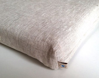 Linen cushion cover with zipper. Medium weight natural linen cushion case. Zippered linen chair pad cover.