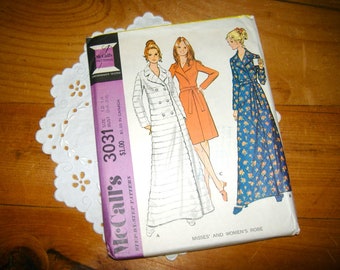 Uncut 1970s McCall's Robe Pattern 3031 • size 12-14 • Factory Folded