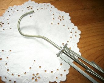 Vintage AIR-DRI Hanger, collapsible