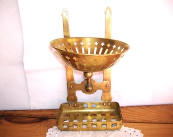 Vintage Brass Soap & Sponge Holder • bathroom hanging