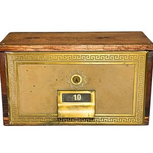 Buzón de madera vintage de 1961 de Valley, Nebraska. Caja fuerte para joyas, recuerdos, baratijas, cartas del tarot, altar y caja de deseos/manifestaciones con llave.