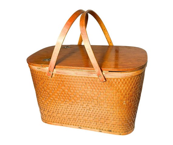 Vintage 1960s Burlington Basket Co. Hawkeye America's Finest Wood