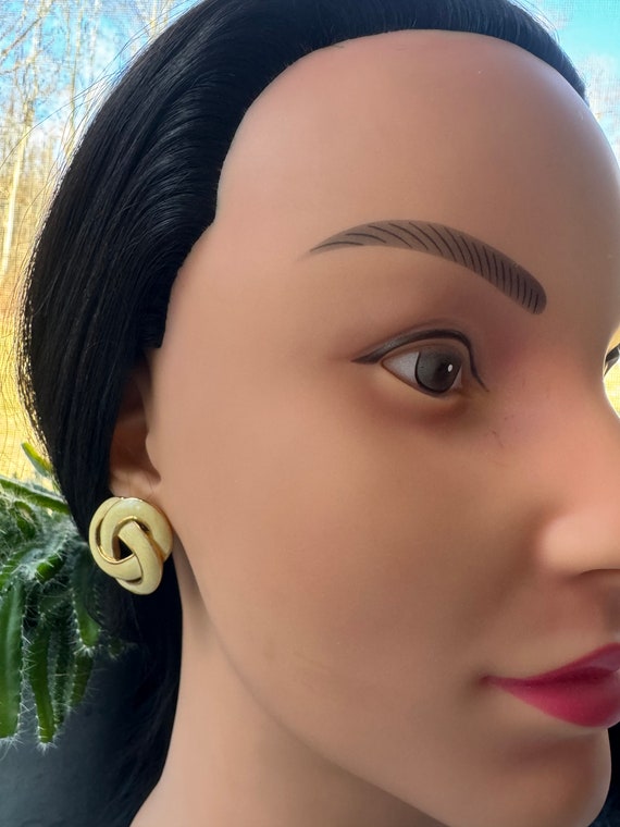 Gold tone, enameled earrings, vintage from 1960s, 