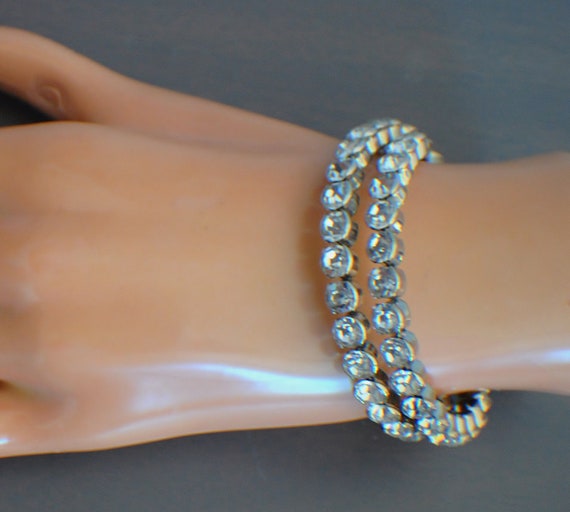 White House Black Market stretch/flexible bracele… - image 3