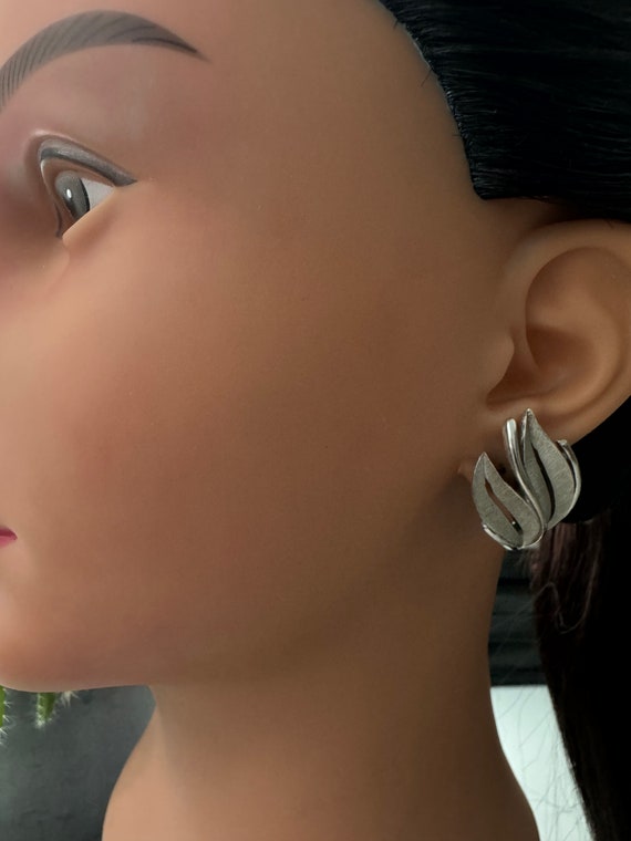 Trifari clip on earrings, silver tone - image 2