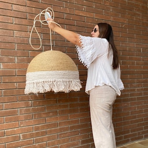 Boho pendant light with fringes, Natural jute lamp, Boho style ceiling lamp, Natural jute pendant lamp, Decorative lamp - TAILANDIA FRINGES