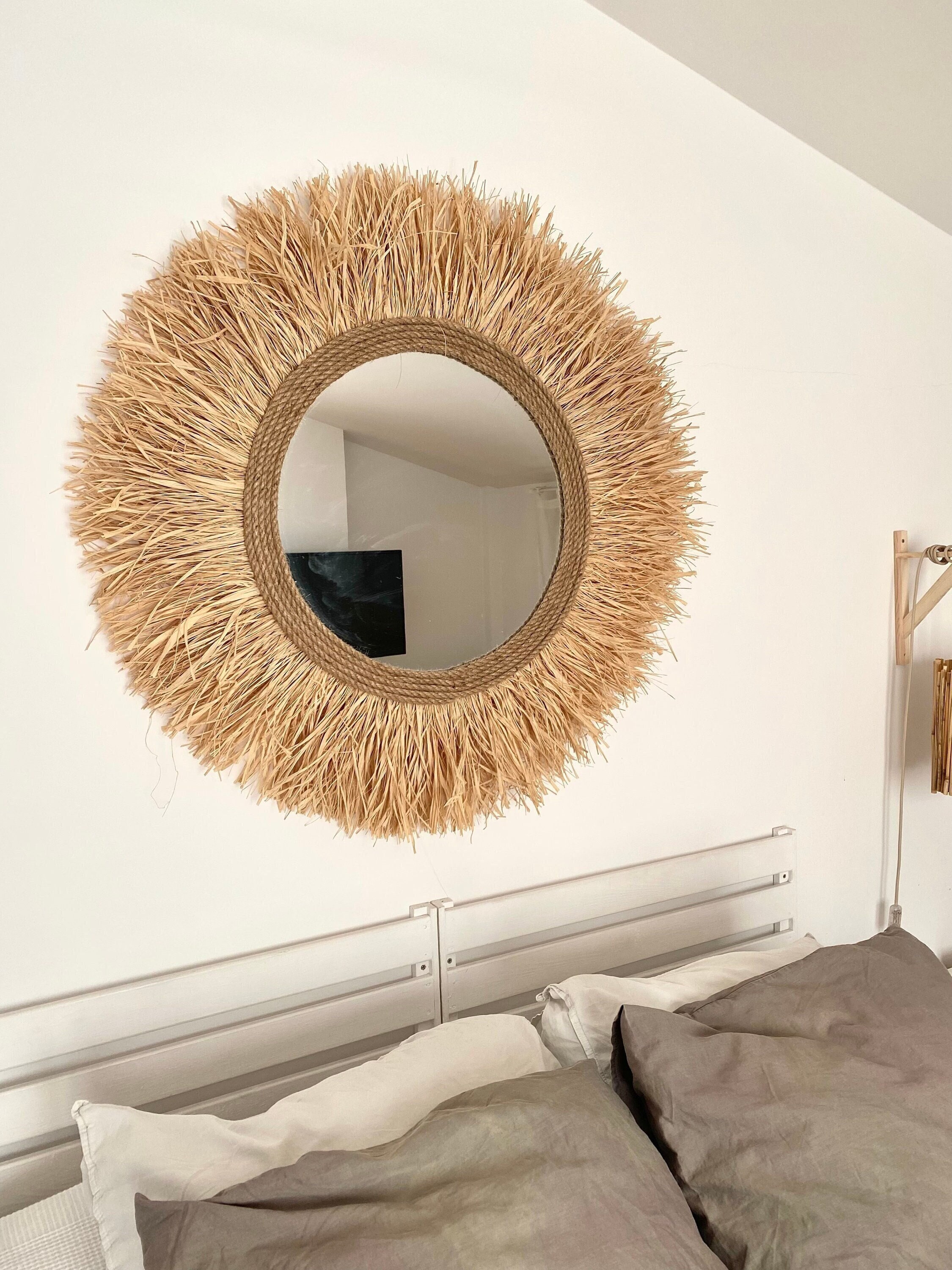 ラタン装飾鏡バンブーヴィンテージミラーAccessory Art Studios Large Raffia Round Mirror Wall Decor, Boho Wall Decor, Large