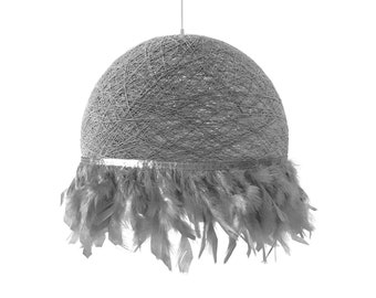 Lámpara de plumas gris claro, Lámpara para niños, Iluminación plumas, Iluminación bebé, Lámpara techo boho, Lámpara plumas - HALF FEATHERS