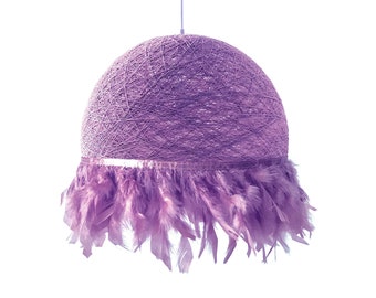Lámpara de plumas violeta, Lámpara para niños, Iluminación plumas, Iluminación bebés, Lámpara techo boho, Lámpara de plumas - HALF FEATHERS