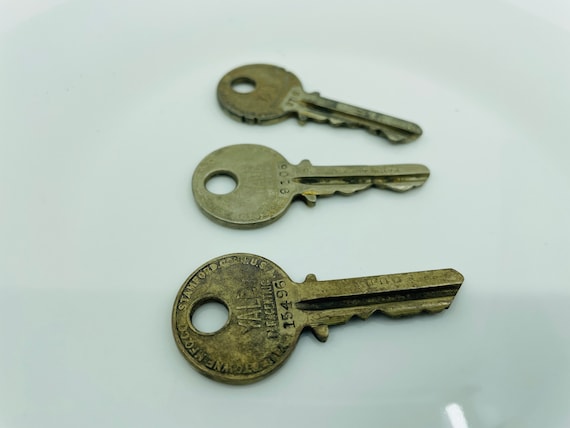 Antique Yale and Towne 1800s Keys, Paracentric Security Key - Etsy