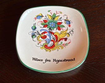 Vintage Norway Rosemaling Plate • Hilsen fra Hønestrand • 5" Souvenir Scandinavian Dish