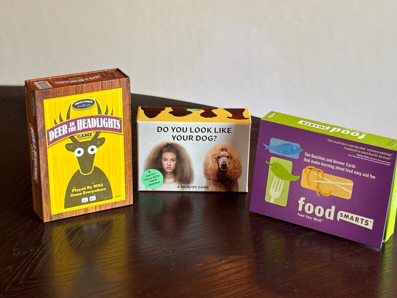 Family Night Card Games, Taco vs Burrito, Celebrity Couples, The Bears and the Bees zdjęcie 10