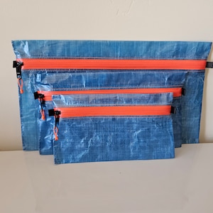 Ultralight Rectangle Zipper Pouches - Blue 1.43 oz/yd Dyneema