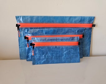 Ultralight Rectangle Zipper Pouches - Blue 1.43 oz/yd Dyneema