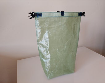 Superlight Small dry bag - Green Dyneema