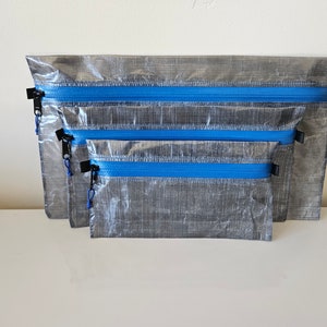 Ultralight Rectangle Zipper Pouches - Black 1.43 oz/yd Dyneema