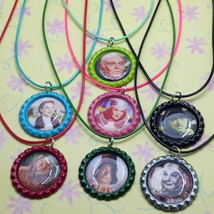 Wizard of Oz 7 Necklace Characters Jewelry Set