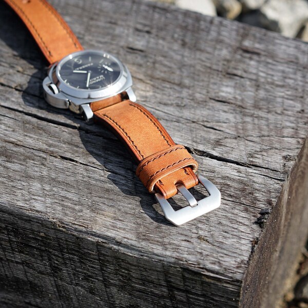 Panerai style pre-v buckles 24mm 22mm - only to be ordered with a strap.