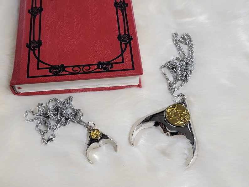 Replika av Goblin King Jareth Labyrinthänge - Halsband buret av David Bowie bild 4