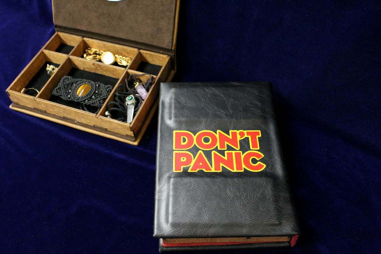 HHGTTG Hitchhikers Guide to the Galaxy Replica Jewelry Box -  Singapore