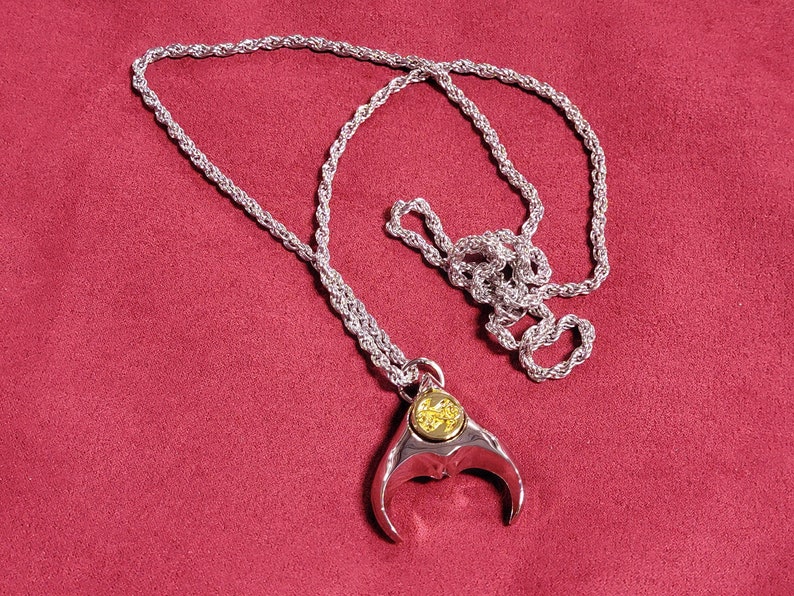 Replika av Goblin King Jareth Labyrinthänge - Halsband buret av David Bowie bild 3