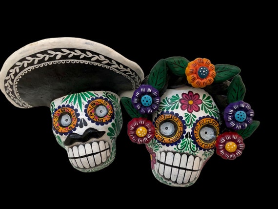Sugar SKULLS SET, Day of the Dead Calaveras Pair, Catrin & Catrina Ornaments, Altar Decorations, Mexican Clay Pottery SET (2)