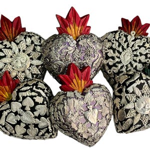 Milagros Sacred Heart: Mexican ExVotos Wall Decor